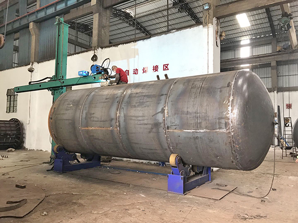 中型碳钢立式储罐